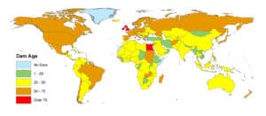 World map showing dam age by country